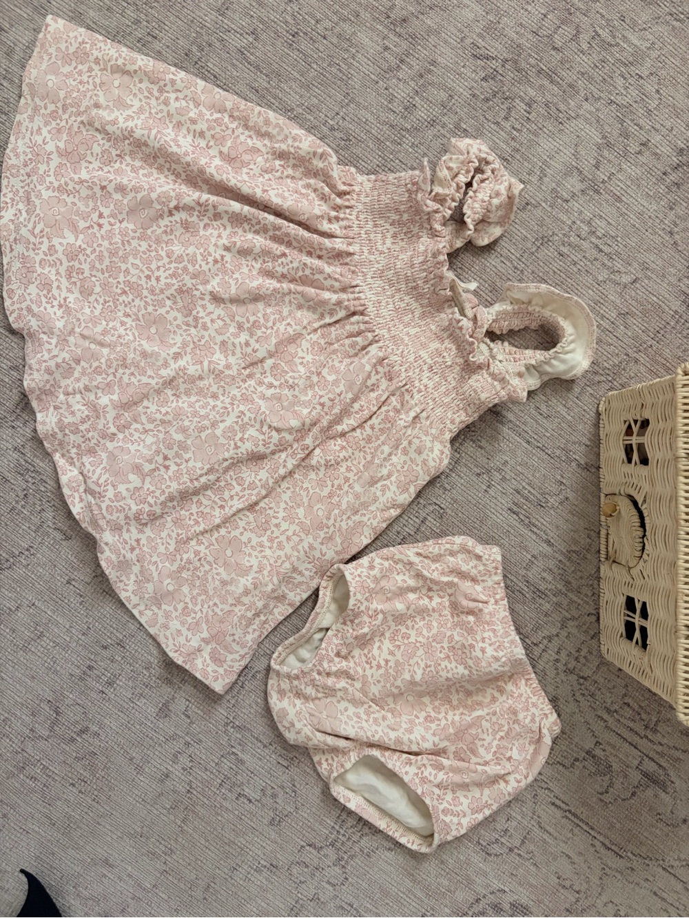 Quincy Mae cotton sundress with bloomers
18-24 months